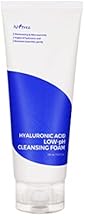 Isntree Hyaluronic Acid Low-pH Cleansing Foam